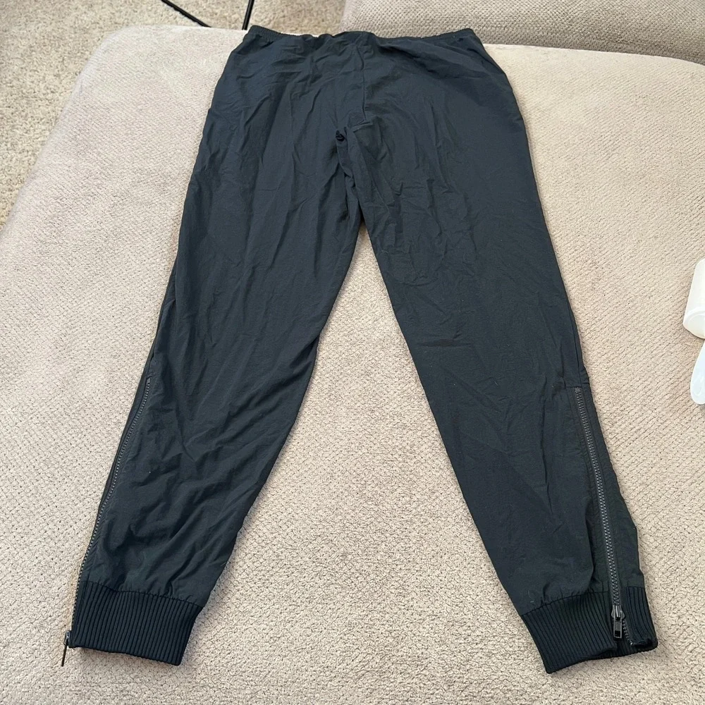Vintage 1990s Nike Black Nylon Track Pants Windbreaker Joggers Mens Medium